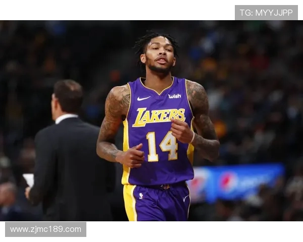 布兰登英格拉姆如何在NBA赛场上展现出色的个人能力与团队合作精神